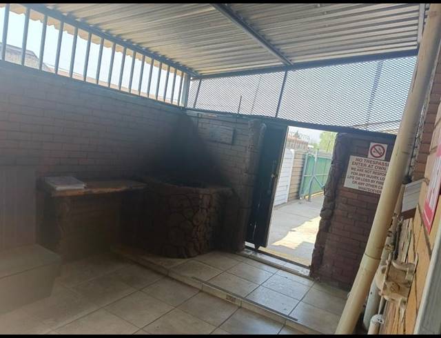 INDUSTRIAL PROPERTY TO RENT IN DUNCANVILLE